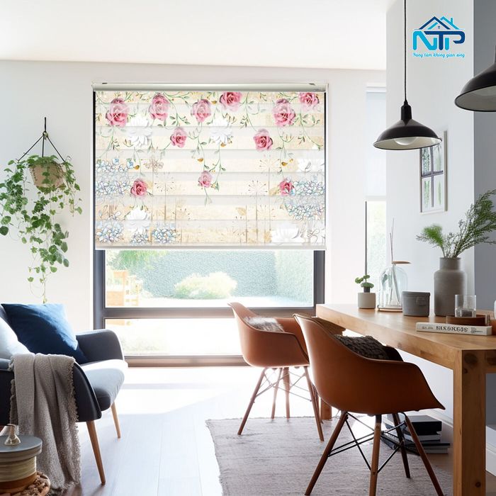 Tranh như món nội thất trang trí cho không gian