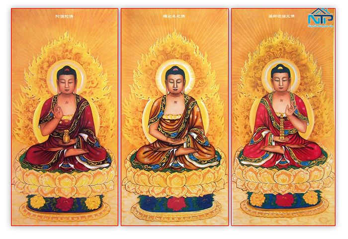 Tranh làm từ nhiều chất liệu khác nhau