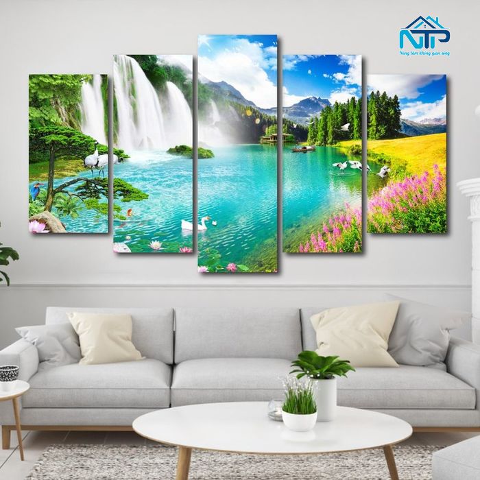 Hướng dẫn cách bố trí tranh treo tường phòng khách khổ lớn chuẩn