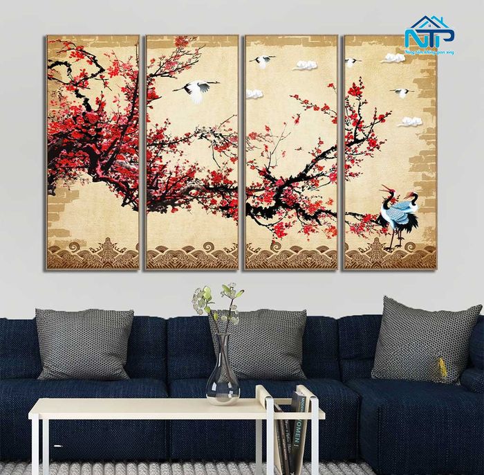 Tranh thể hiện sự tinh tế trong nghệ thuật trang trí